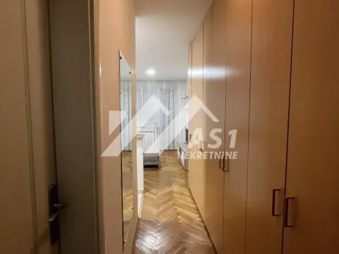 Izdavanje, stan, 26m², Adamovićevo Naselje, Novi Sad Sve Podlokacije - image 5