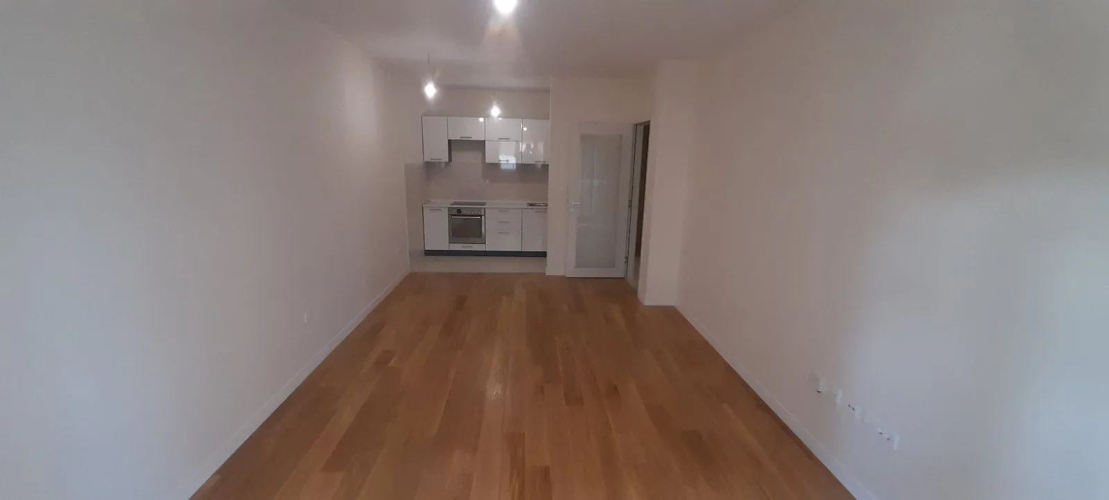 Rent, one bedroom apartment, 59m², Central Point, Podgorica