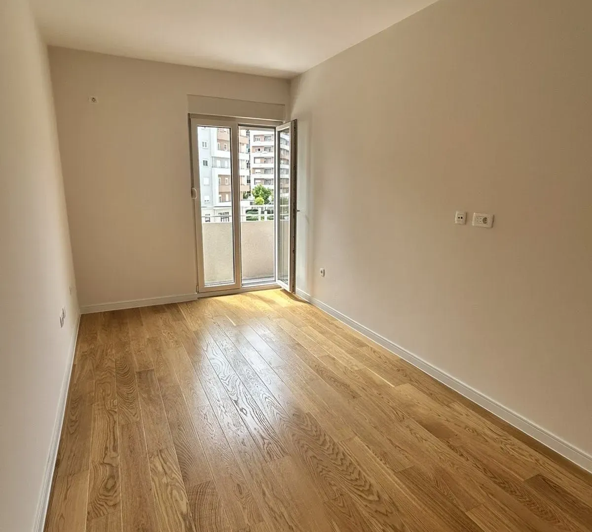 Rent, one bedroom apartment, 43m², Central Point, Podgorica