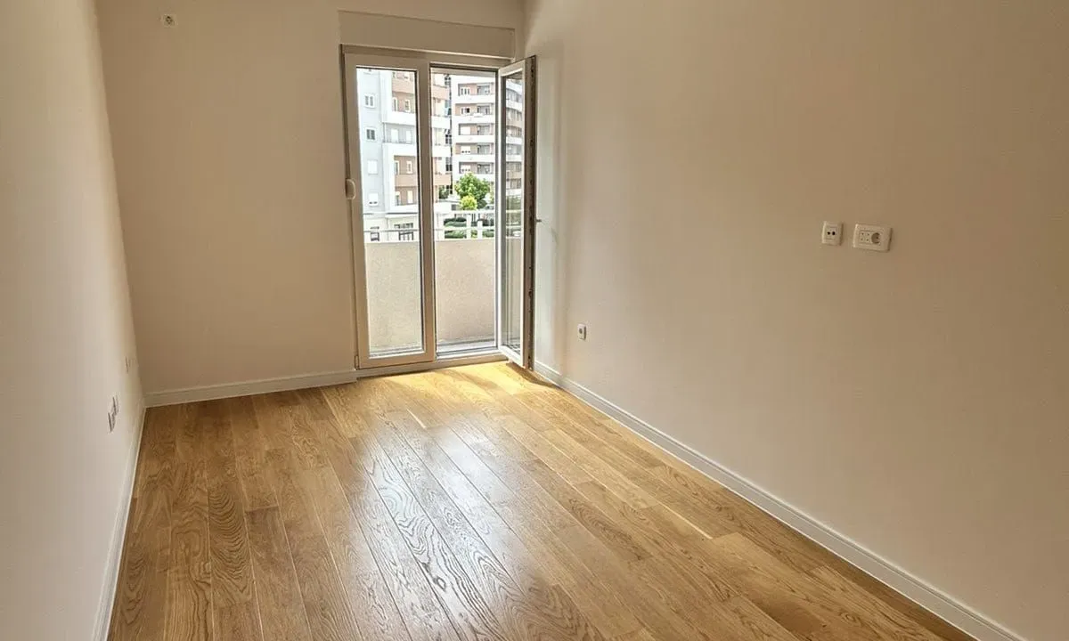 Rent, one bedroom apartment, 43m², Central Point, Podgorica