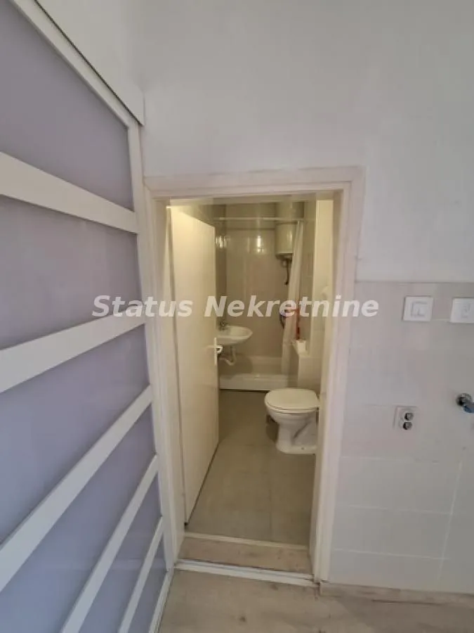 Prodaja, jednosoban stan, 29m², Podbara, Novi Sad Sve Podlokacije