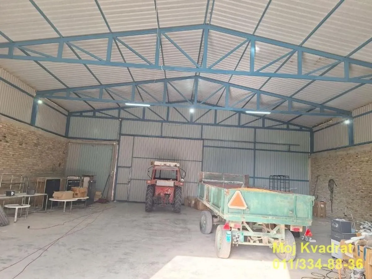 Rent, office space, 256m², Šimanovci, Pećinci