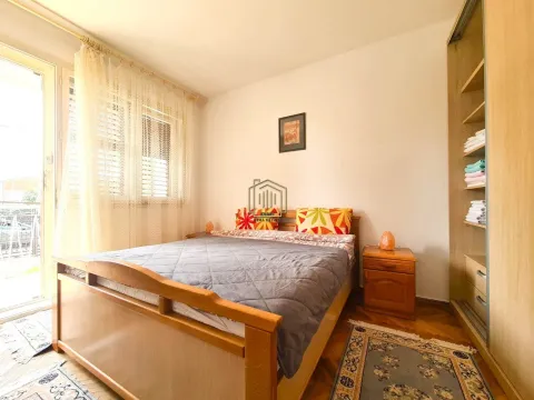 Izdavanje, dvosoban stan, 60m², Tološi, Podgorica - image 10