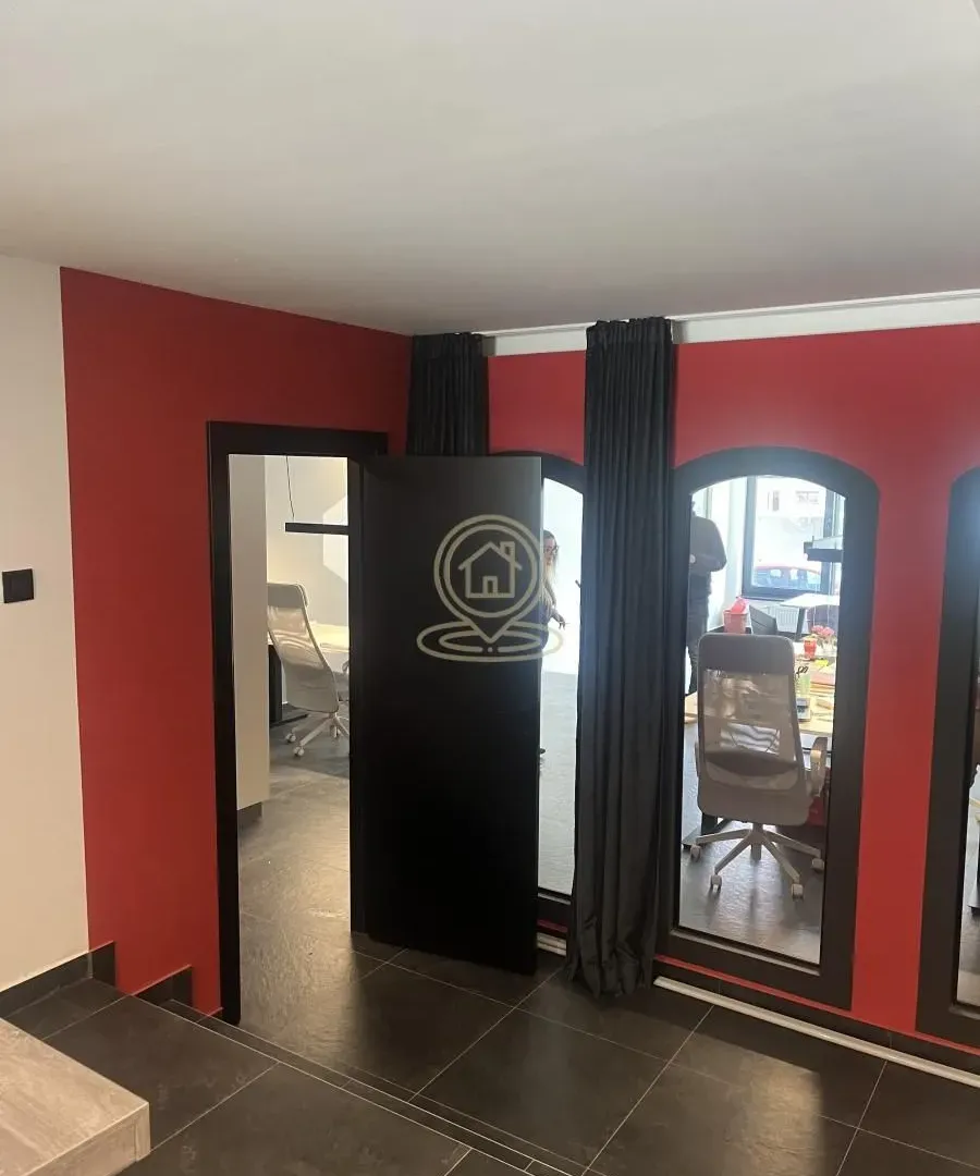Prodaja, dvosoban stan, 74m², Banatić, Novi Sad Sve Podlokacije