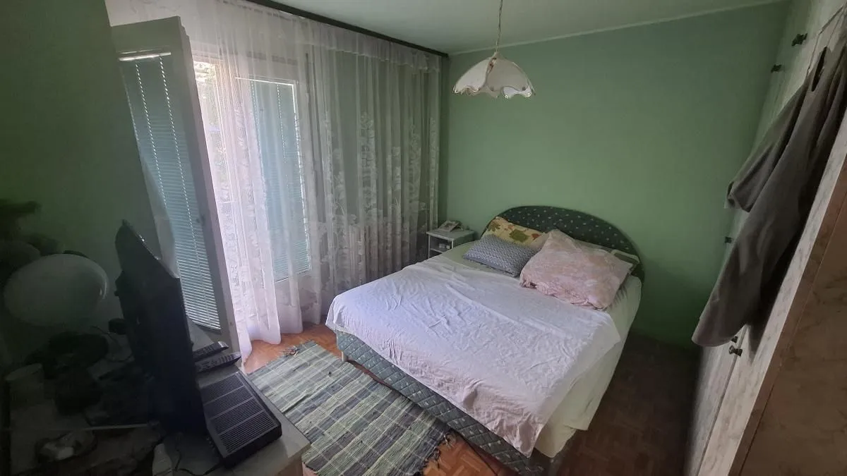 Prodaja, trosoban stan, 83m², Novo naselje, Novi Sad
