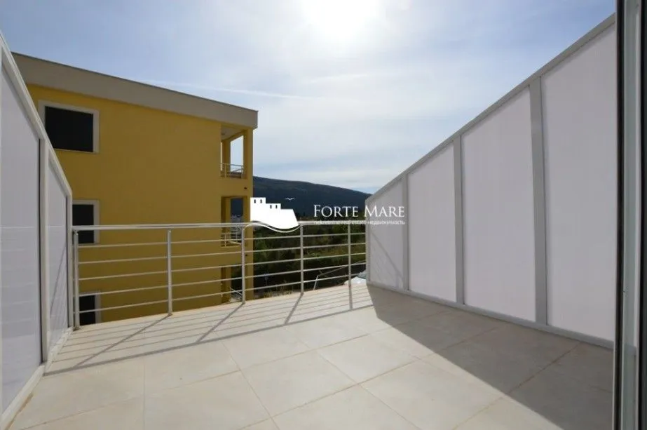Prodaja, jednosoban stan, 55m², Đenovići, Herceg Novi