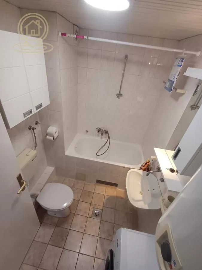 Izdavanje, jednosoban stan, 42m², Grbavica, Novi Sad Sve Podlokacije