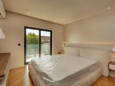 Prodaja, dvosoban stan, 180m², Herceg Novi, Crna Gora - image 7