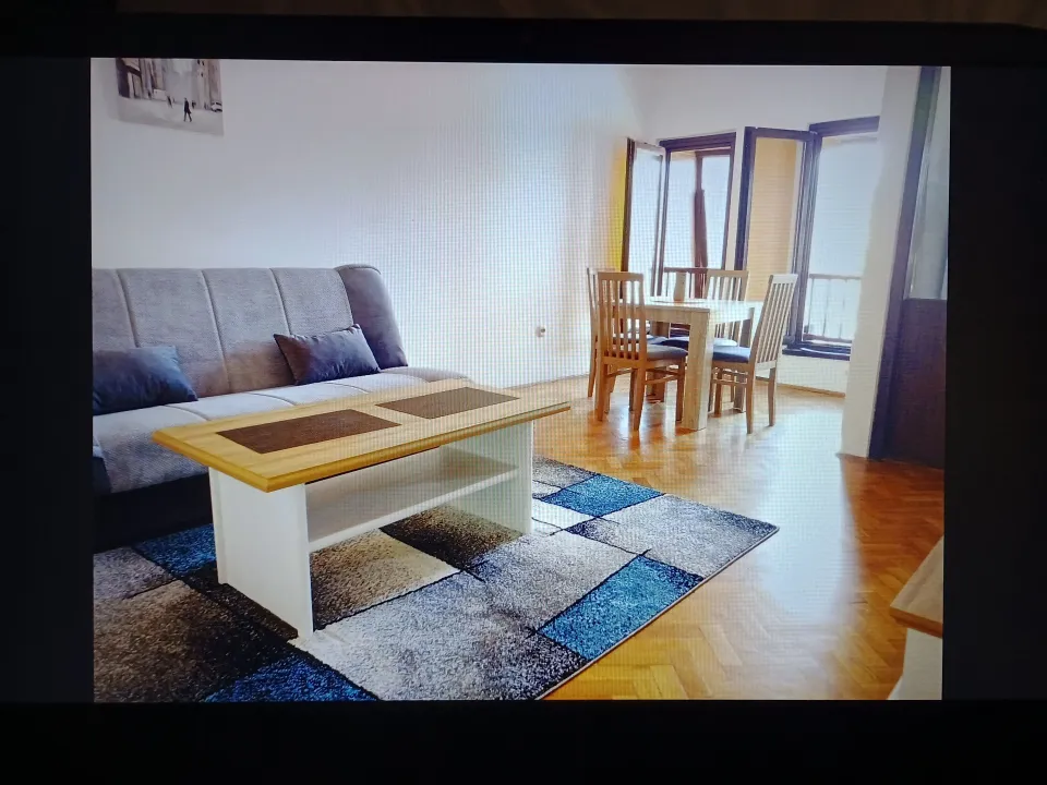 Izdavanje, garsonjera, 32m², Centar, Cetinje