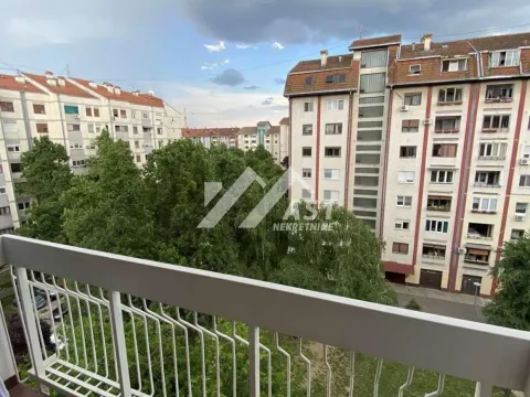 Izdavanje, dvosoban stan, 51m², Sajam, Novi Sad Sve Podlokacije - image 10