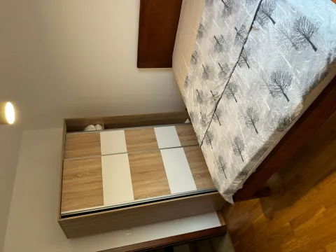 Izdavanje, dvosoban stan, 65m², Centar, Nikšić - image 5