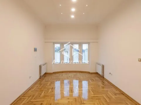 Izdavanje, kuća, 417m², Jajinci, Voždovac Sve Podlokacije - image 16