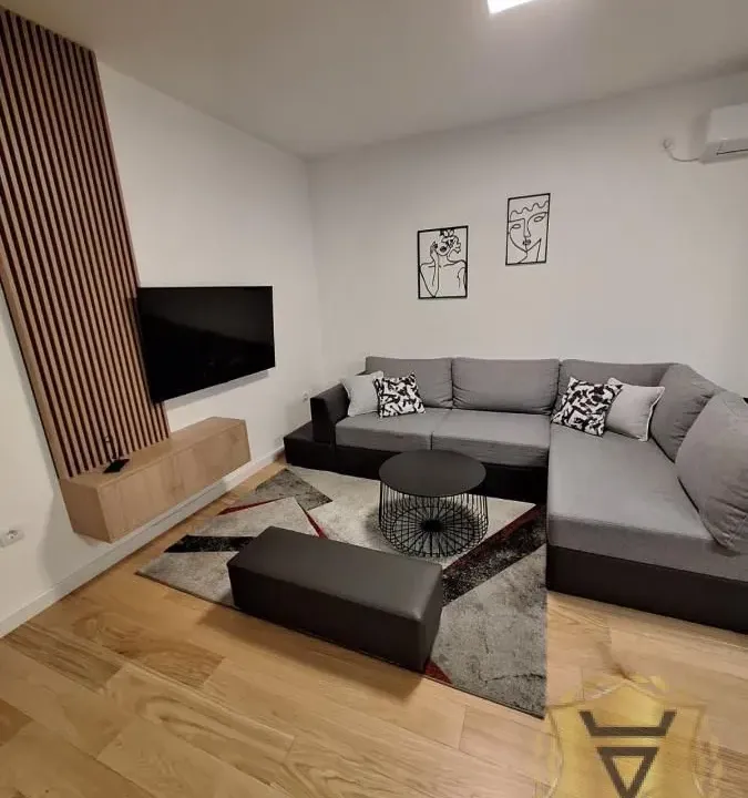 Izdavanje, dvosoban stan, 45m², Bulbulder, Zvezdara Sve Podlokacije