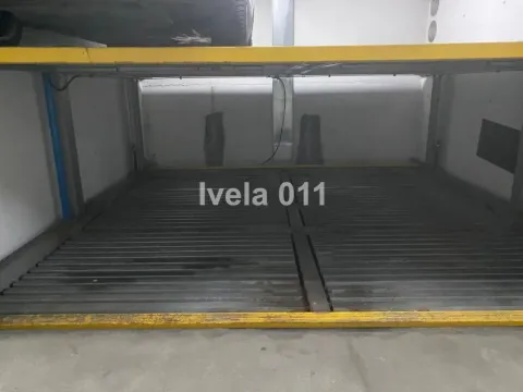 Parking garaža in Gradska Bolnica