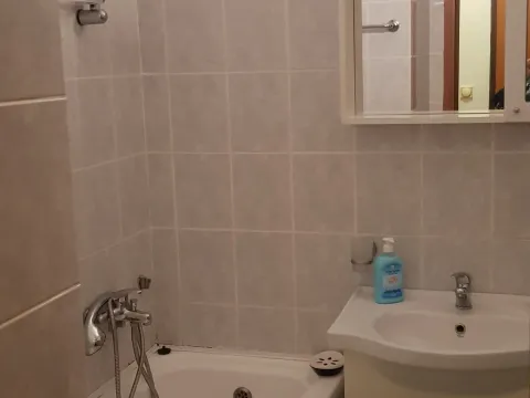 Rent, one bedroom apartment, 52m², Zagorič, Podgorica - image 9