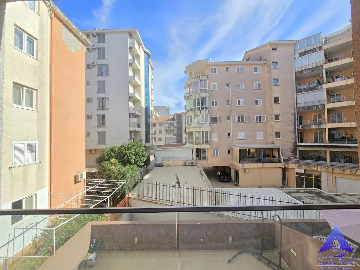 Prodaja, dvosoban stan, 55m², Rozino, Budva