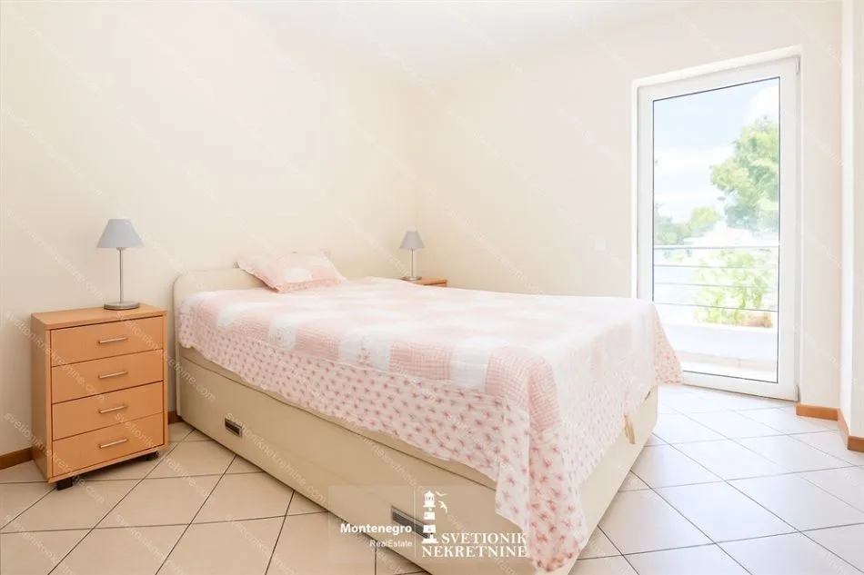 Prodaja, jednosoban stan, 51m², Savina, Herceg Novi