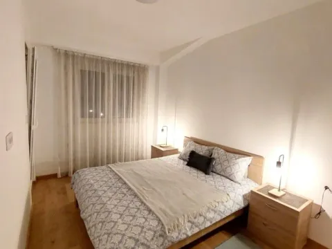 Izdavanje, jednosoban stan, 50m², Pobrežje, Podgorica - image 10