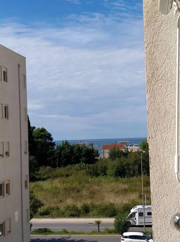 Sale, two bedroom apartment, 78m², Šušanj, Bar