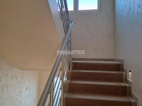 Prodaja, jednosoban stan, 45m², Borča 1, Borča Sve Podlokacije - image 12