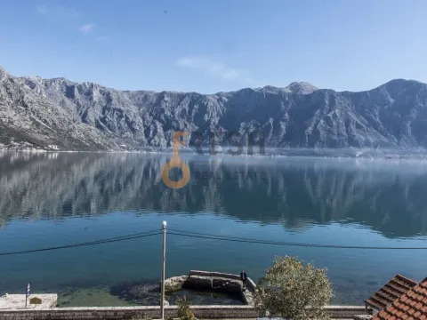 Sale, house, 586m², Kotor, Crna Gora - image 7