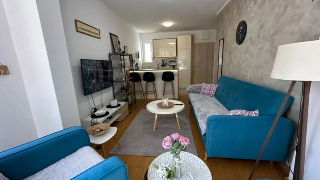 Izdavanje, jednosoban stan, 95m², Ljubović, Podgorica