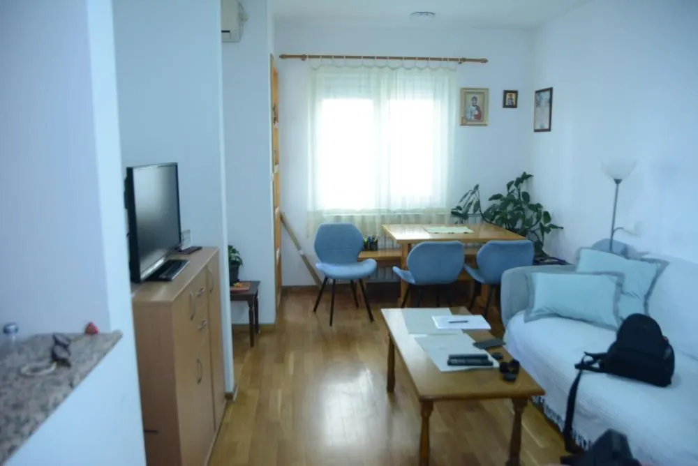 Prodaja, dvosoban stan, 49m², Brace Jerković, Voždovac Sve Podlokacije