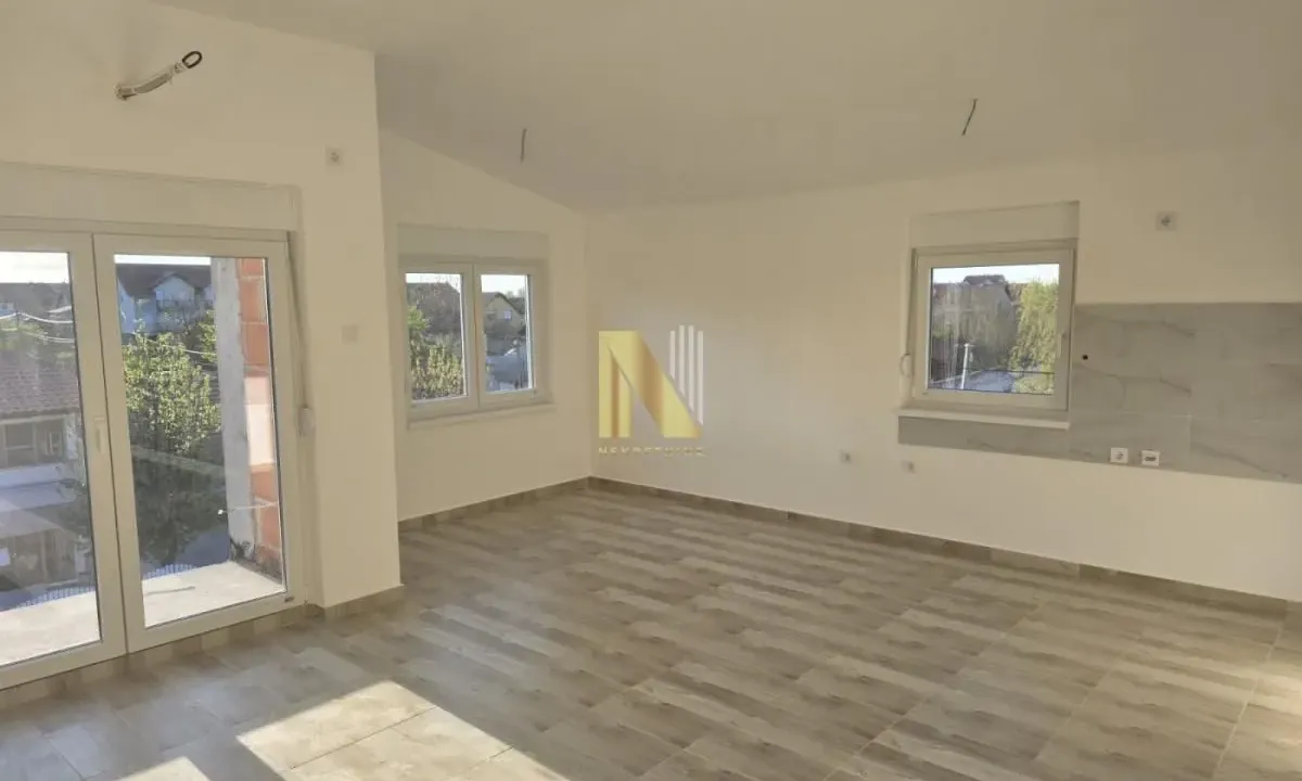 Sale, three bedroom apartment, 70m², Vidovdansko naselje, Novi Sad Sve Podlokacije