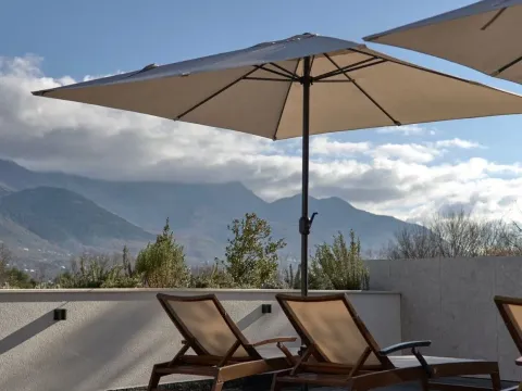 Sale, house, 424m², Tivat, Crna Gora - image 23