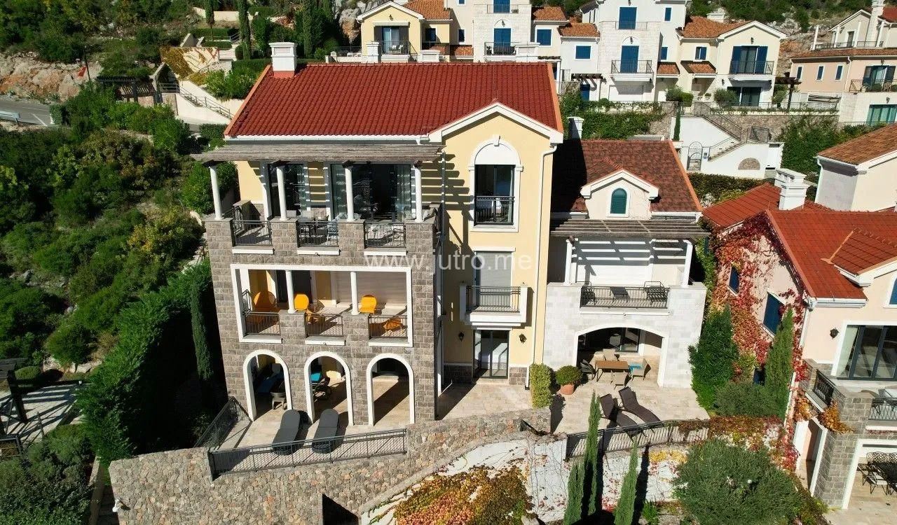 Prodaja, dvosoban stan, 113m², Luštica Bay, Tivat