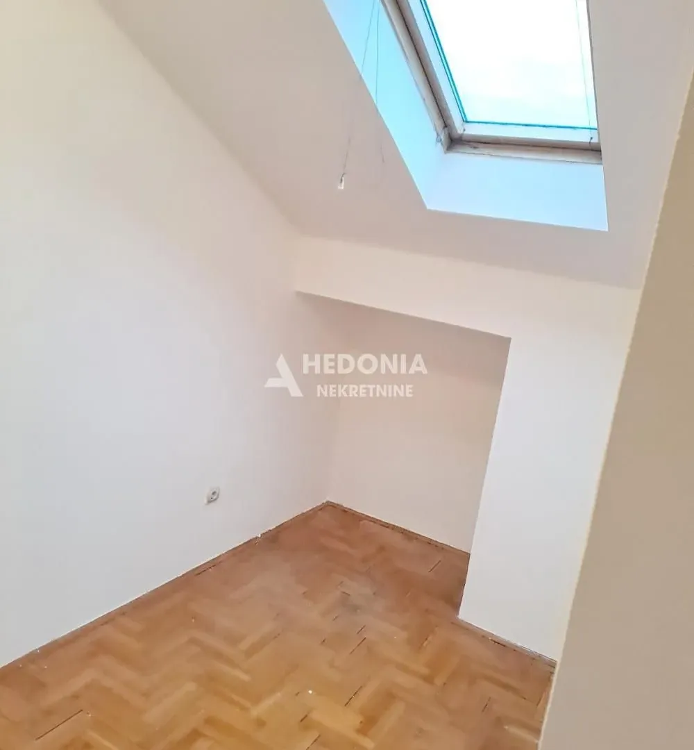 Prodaja, jednosoban stan, 50m², Cerak, Beograd