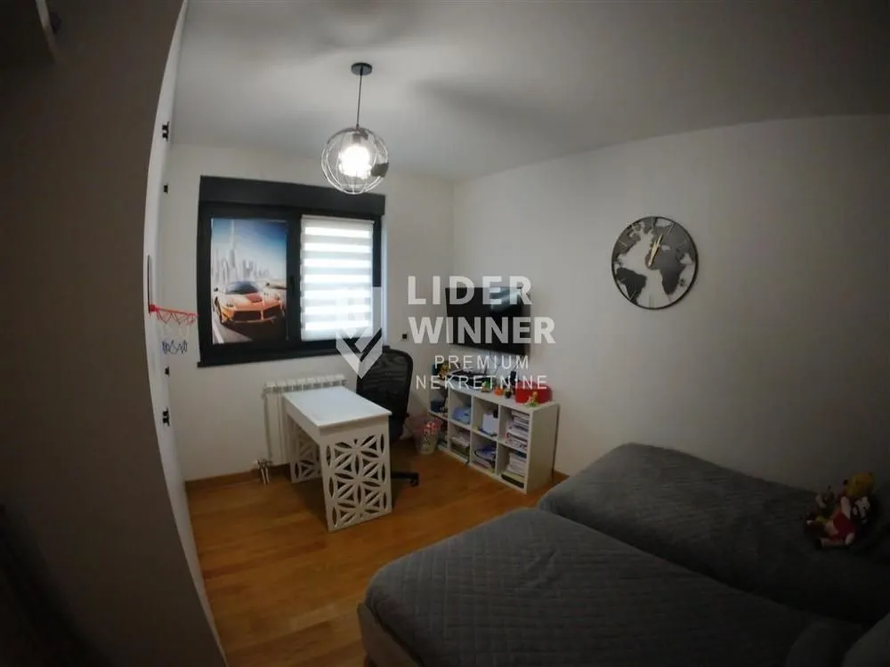 Sale, four bedroom apartment, 103m², Voždovačka Crkva, Voždovac Sve Podlokacije
