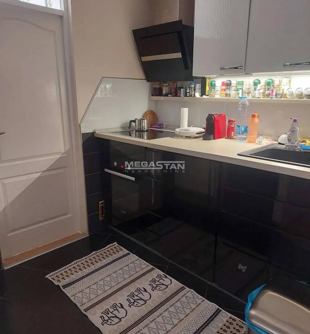 Rent, two bedroom apartment, 51m², Novi Beograd Blok 62, Novi Beograd Sve Podlokacije