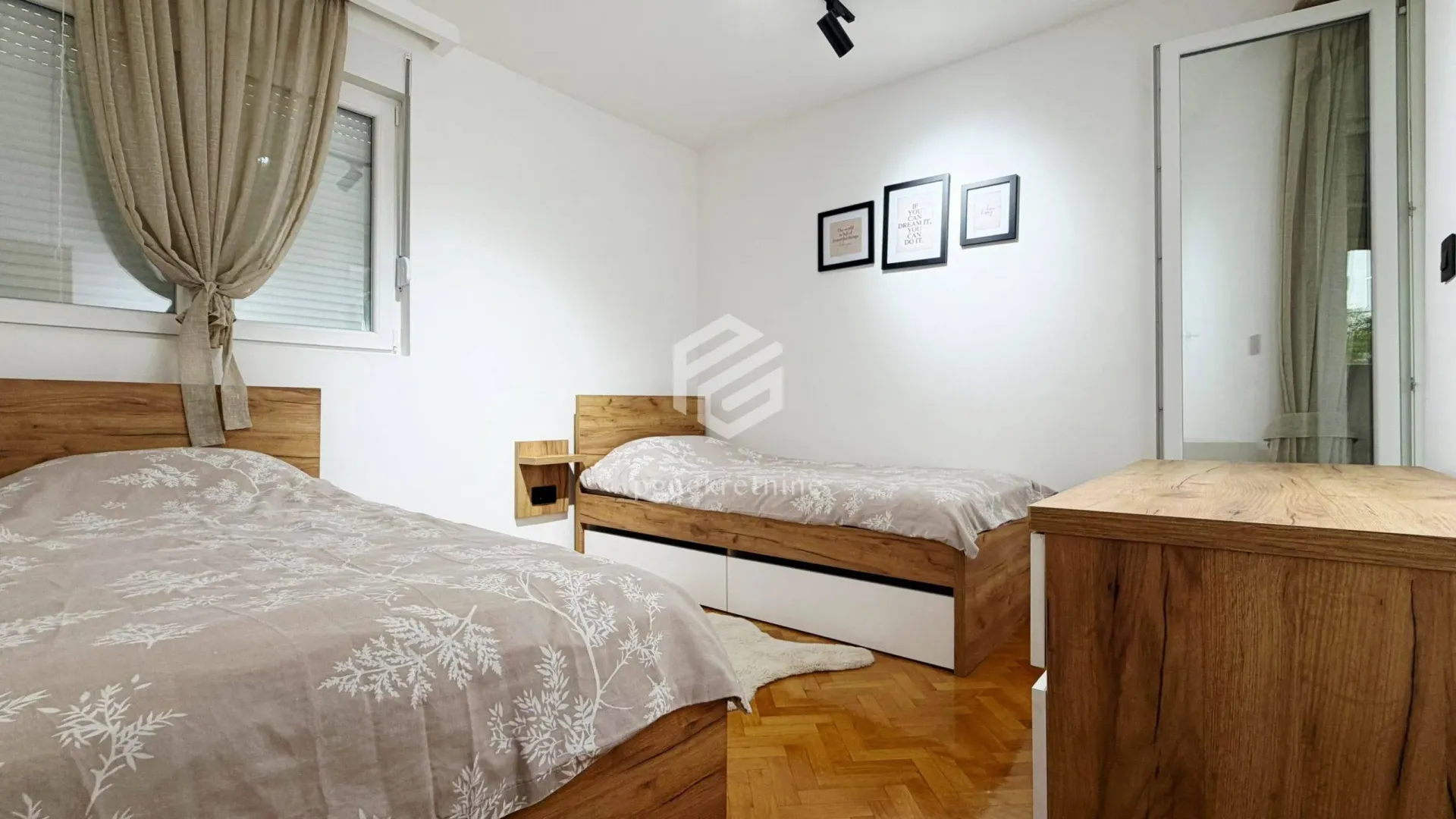 Rent, two bedroom apartment, 65m², Autobuska stanica, Podgorica