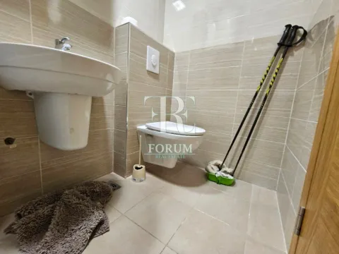 Rent, two bedroom apartment, 65m², City Kvart, Podgorica - image 10