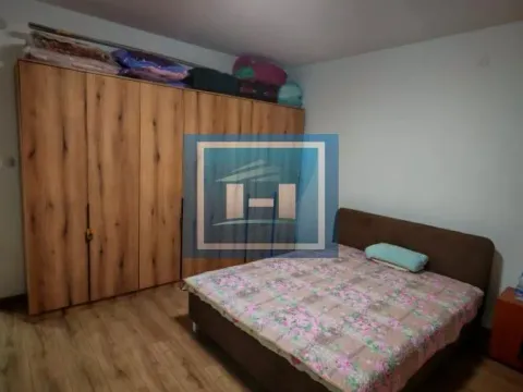 Prodaja, trosoban stan, 70m², Paraćin, Srbija - image 10