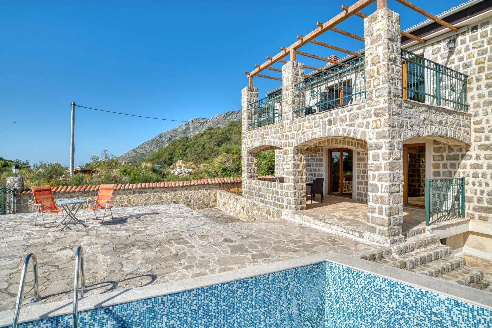 Sale, house, 388m², Petrovac, Budva