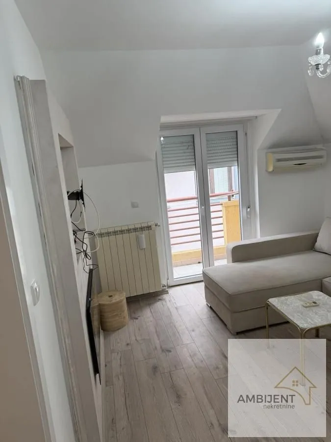 Izdavanje, jednosoban stan, 30m², Obrenovac, Beograd