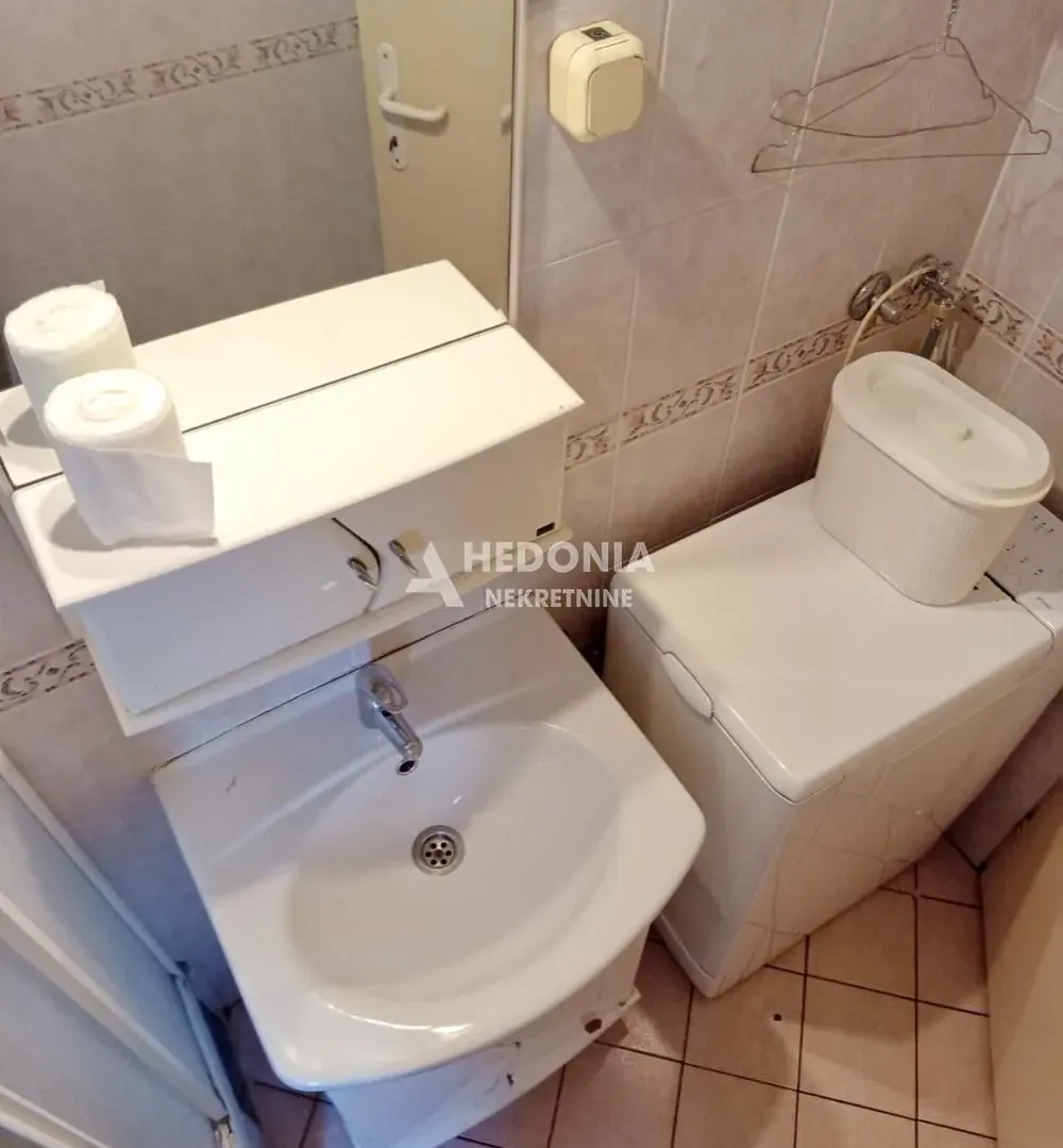 Izdavanje, jednosoban stan, 32m², Vukov Spomenik, Zvezdara Sve Podlokacije