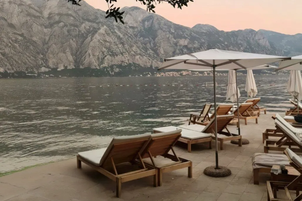 Prodaja, dvosoban stan, 178m², Gornji Orahovac, Kotor