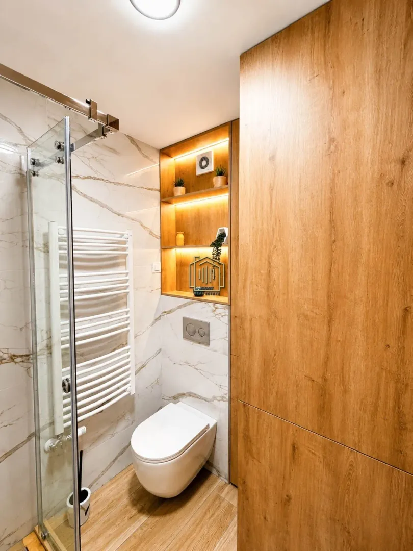 Rent, one bedroom apartment, 43m², Centar, Kolašin