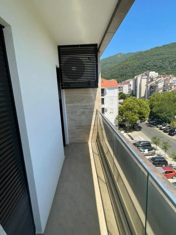 Rent, one bedroom apartment, 70m², Donja Lastva, Tivat