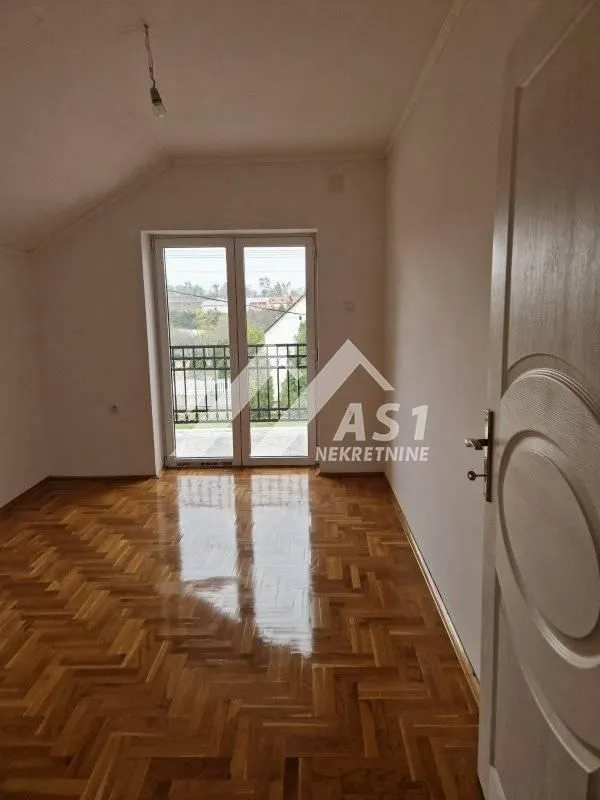 Prodaja, dvosoban stan, 52m², Bačka Palanka, Novi Sad