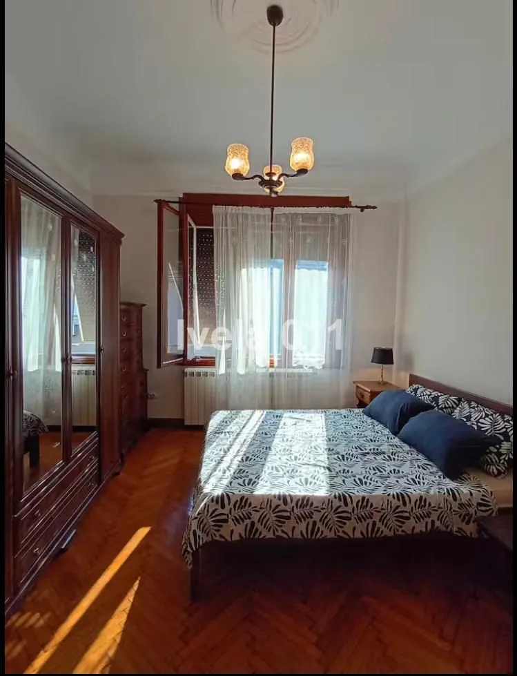 Rent, two bedroom apartment, 45m², Vračar Sve Podlokacije, Beograd