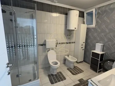 Izdavanje, kuća, 125m², Vidovdansko naselje, Novi Sad Sve Podlokacije - image 9