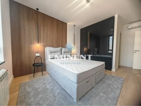 Rent, four bedroom apartment, 120m², Savski Venac, Beograd - image 7