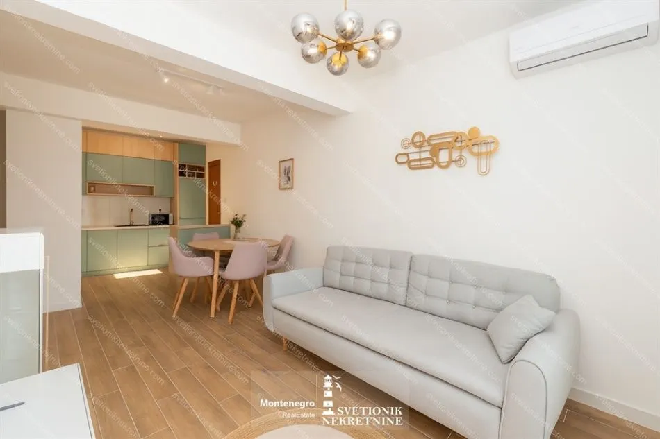 Prodaja, jednosoban stan, 50m², Đenovići, Herceg Novi