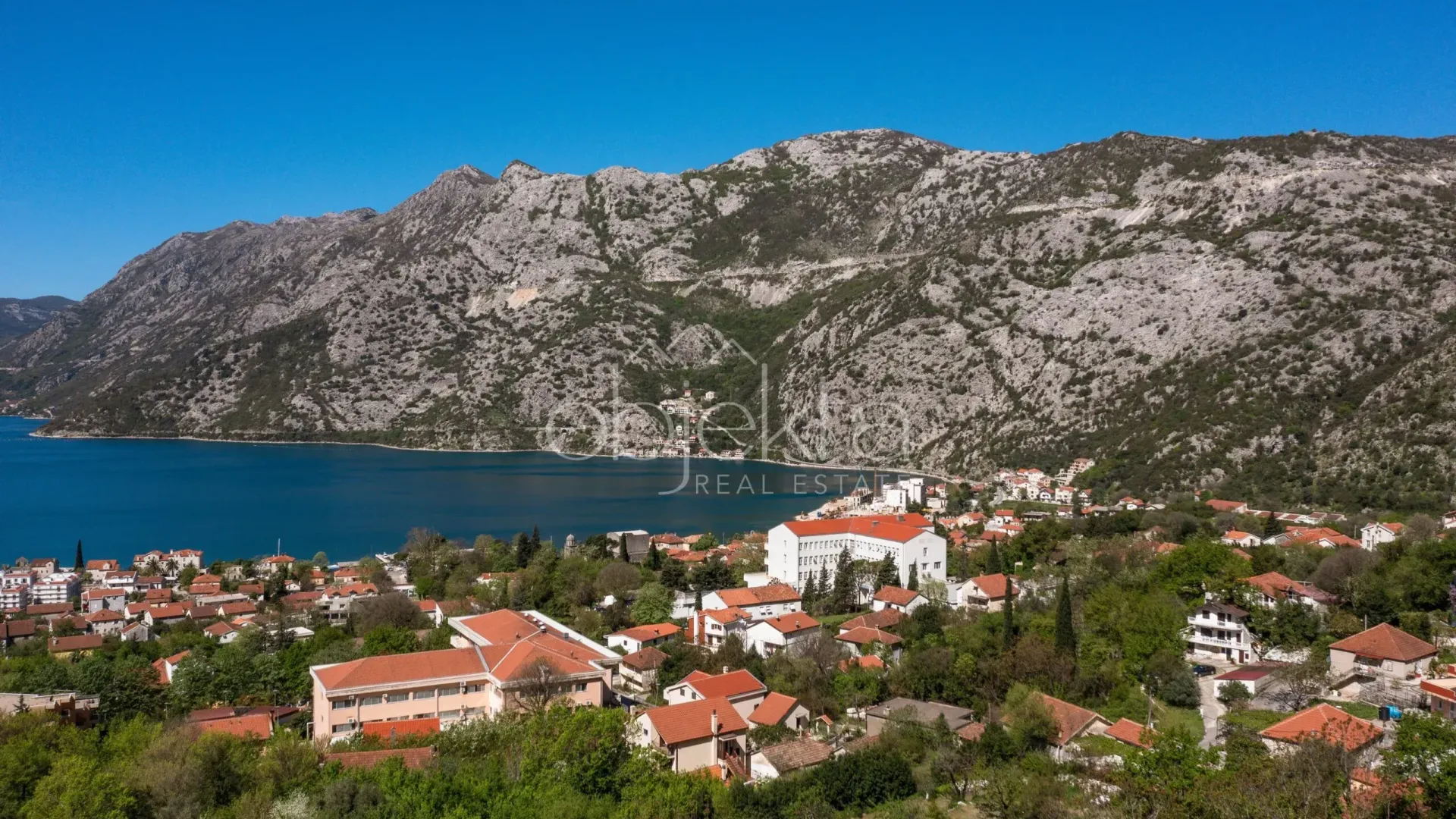 Prodaja, plac, 13000m², Kotor, Crna Gora