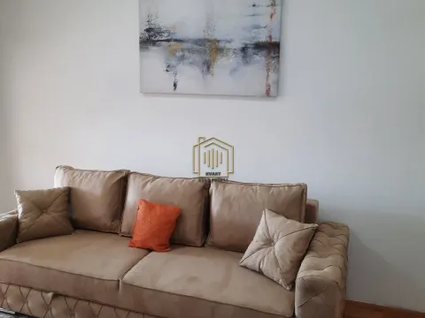 Izdavanje, jednosoban stan, 37m², City Kvart, Podgorica - image 2