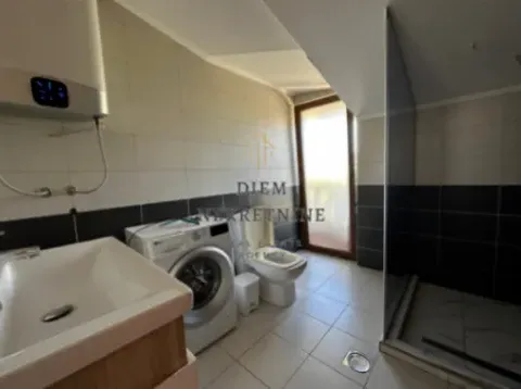 Izdavanje, kuća, 300m², Vranići, Podgorica - image 9